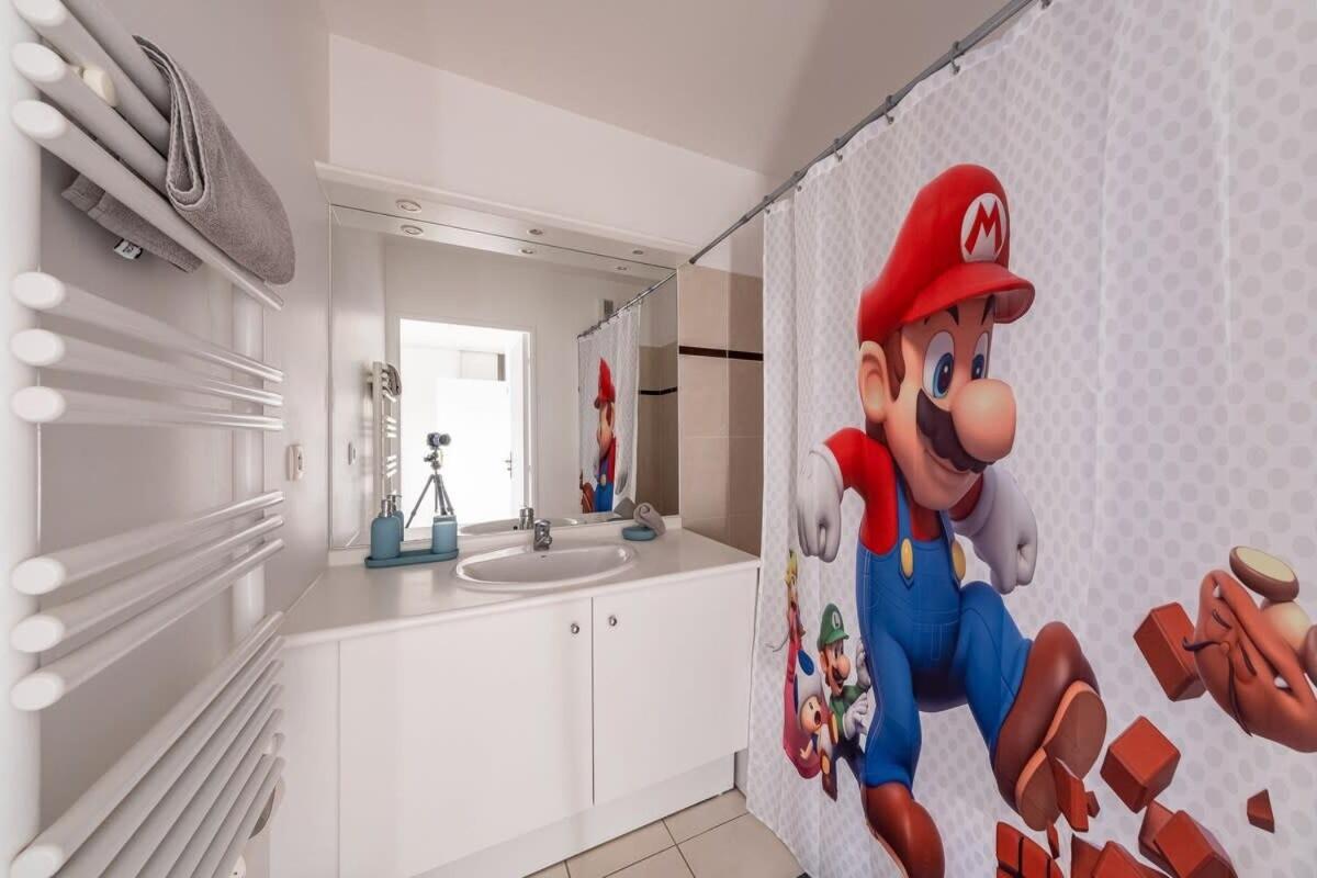 Disney Mario Nintendo Montévrain Exterior photo